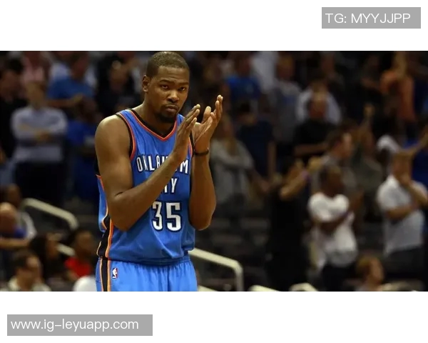 杜兰特分享感悟：摔倒瞬间让我意识到岁月的无情与身体的变化