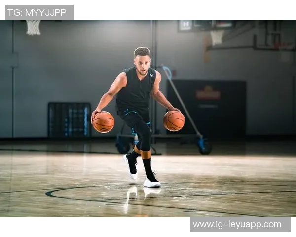 库里本赛季对阵拓者表现惊艳却遭遇三连败令人唏嘘