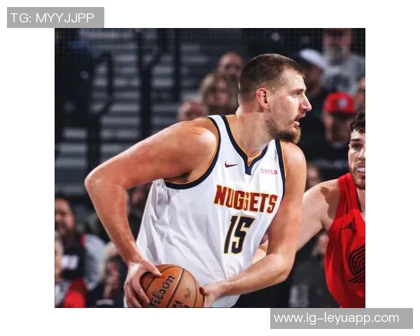 约基奇最后30秒对爱德华兹犯规漏判引发争议裁判报告揭示关键时刻失误